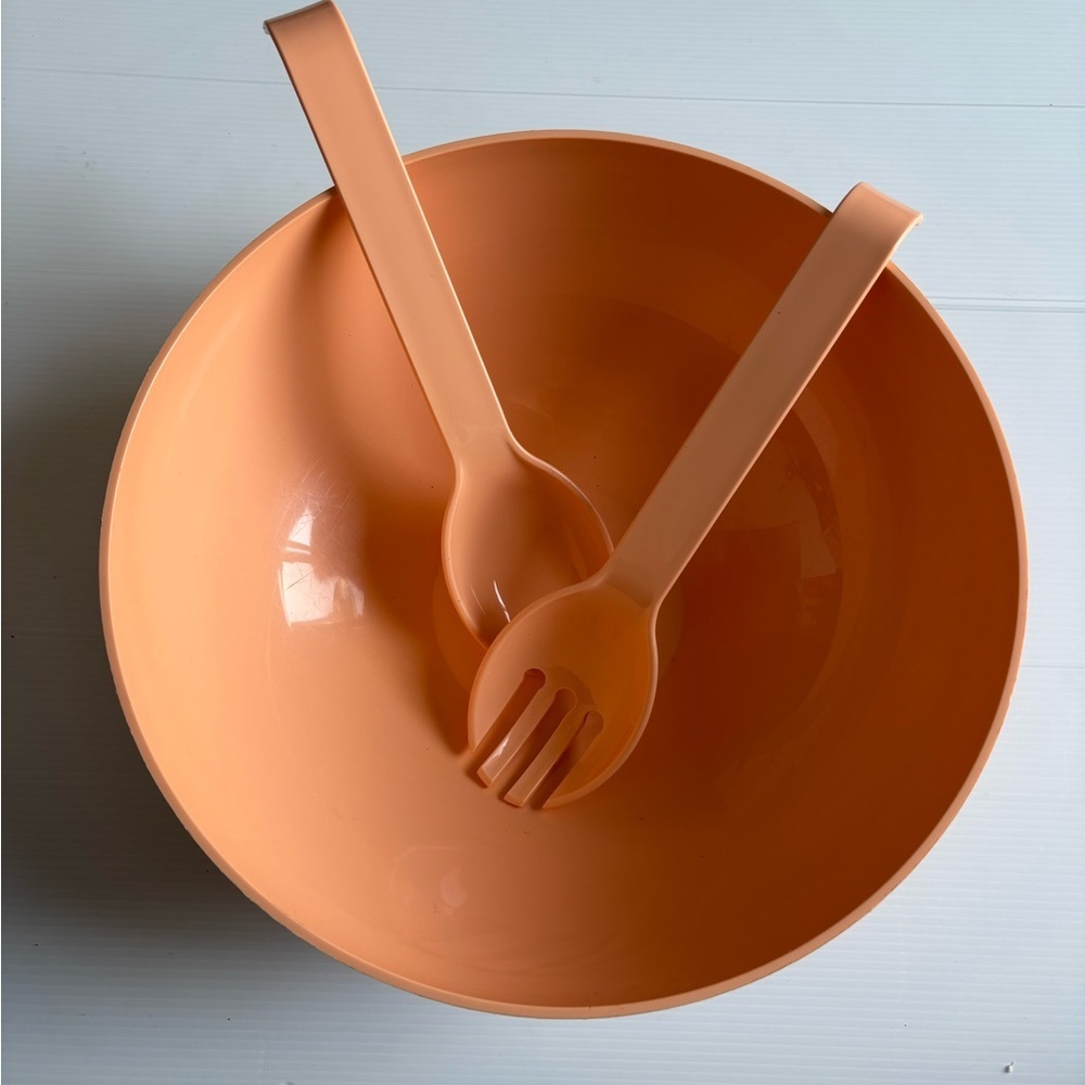 Design Motivation Ltd Pastel Pink Salad Bowl Vintage
